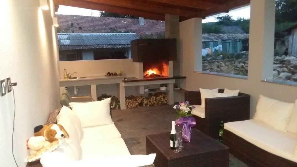 Apartments Sarika Dlha Ves Екстер'єр фото